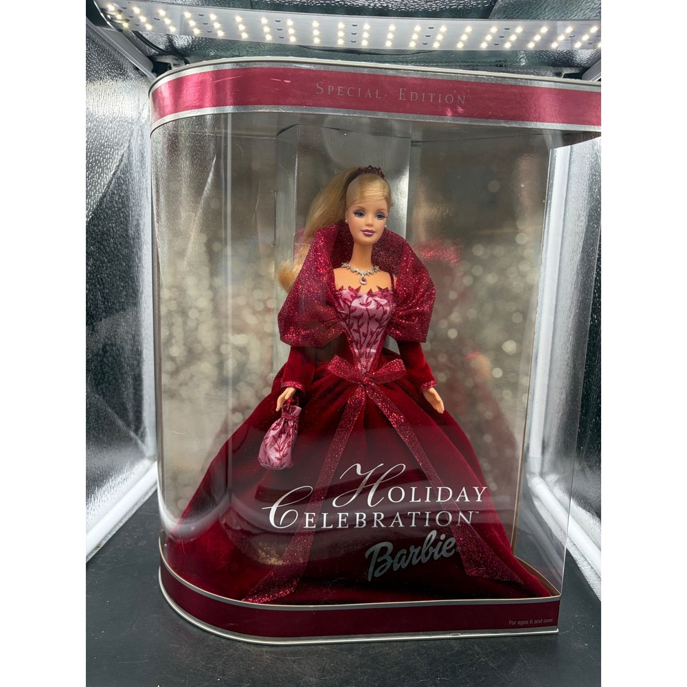 Mattel 2002 Holiday Celebration Barbie Special Edition Burgundy Gown 56209 NIB